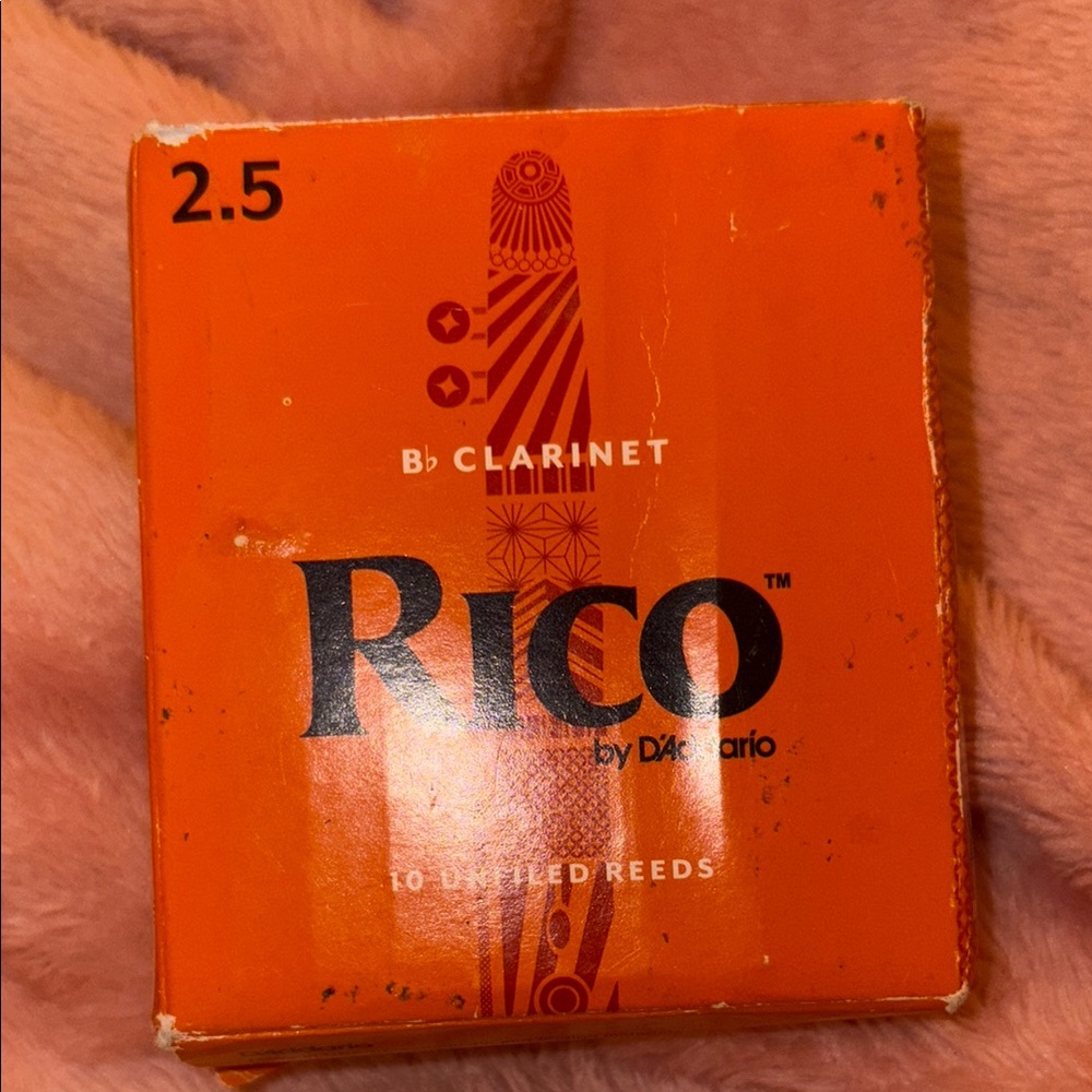 B♭ Clarinet Reeds - Picture 4 of 6